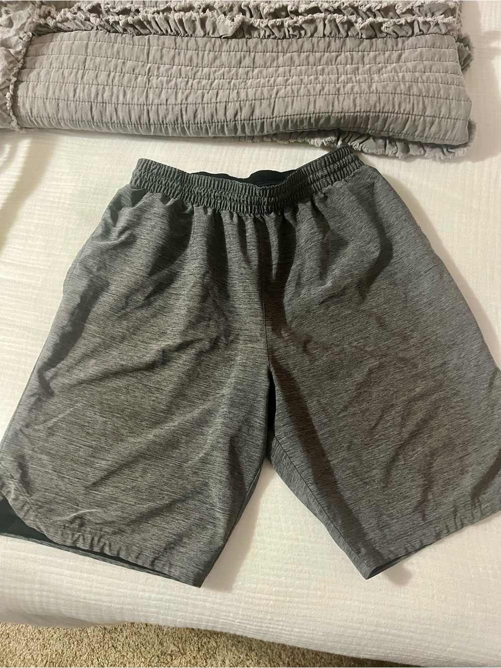 Adidas Men's Gray Performance Athletic Shorts - Medium